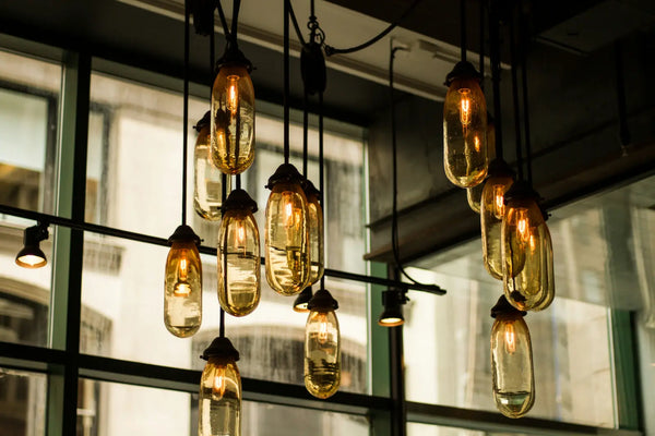Suspension verre fumé : l'élégance du verre teinté pour un intérieur design